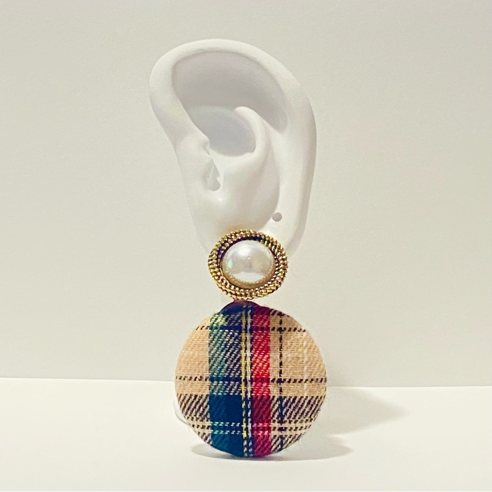 Plaid and Faux Pearl Button Earrings - Picture 4 of 5